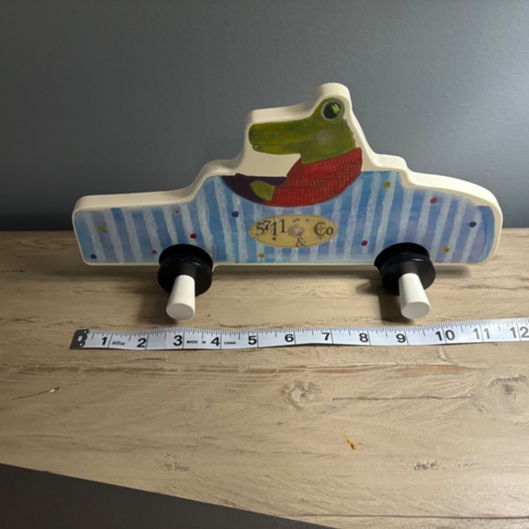 IKEA Alligator Hook - like new! - Picture 4 of 5